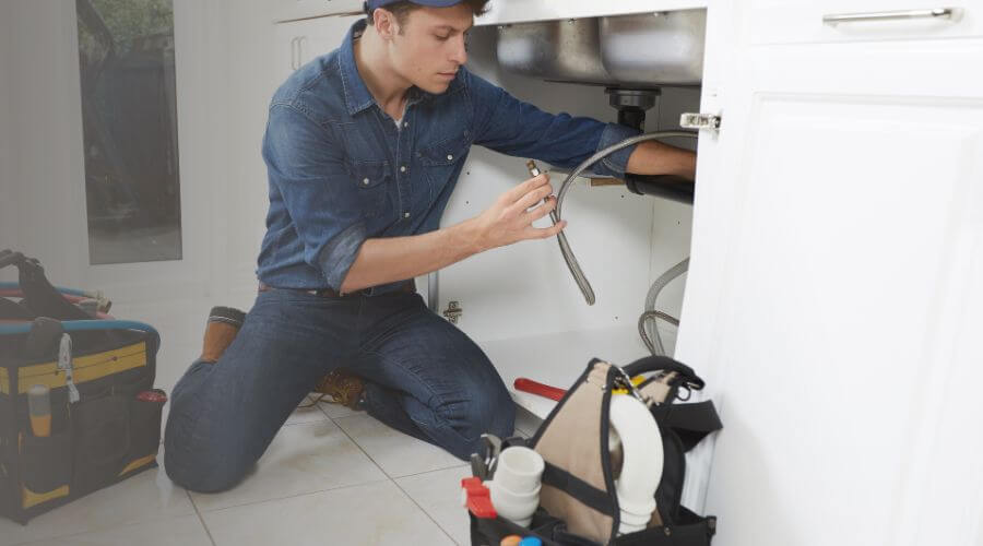 Emergency Leak Repair in Linn, TX